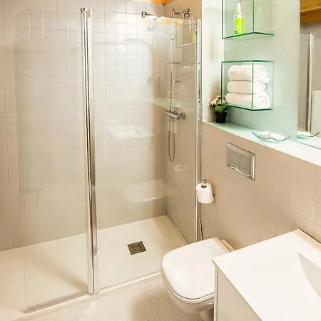 Valdobar Apartment *